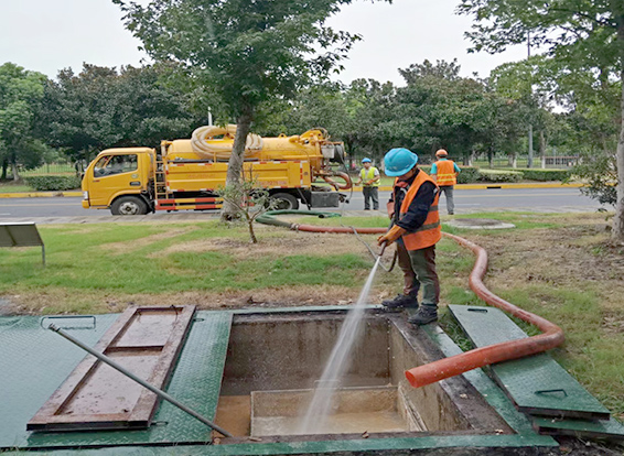 科尔沁右翼前化油池清理