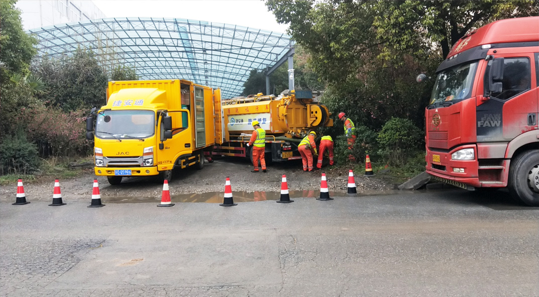 科尔沁右翼前成区雨污水管网“四位一体”检测疏通项目